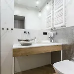 Homewell Boutique * 포즈난