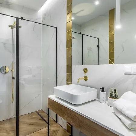 Homewell Boutique Апартаменти