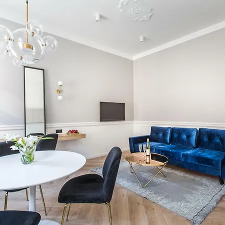 Homewell Boutique Апартаменти *